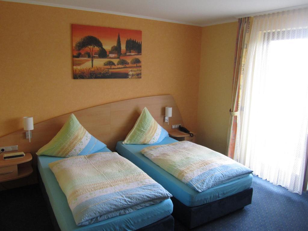 Hotel Zur Burg Nuerburg Pokój zdjęcie