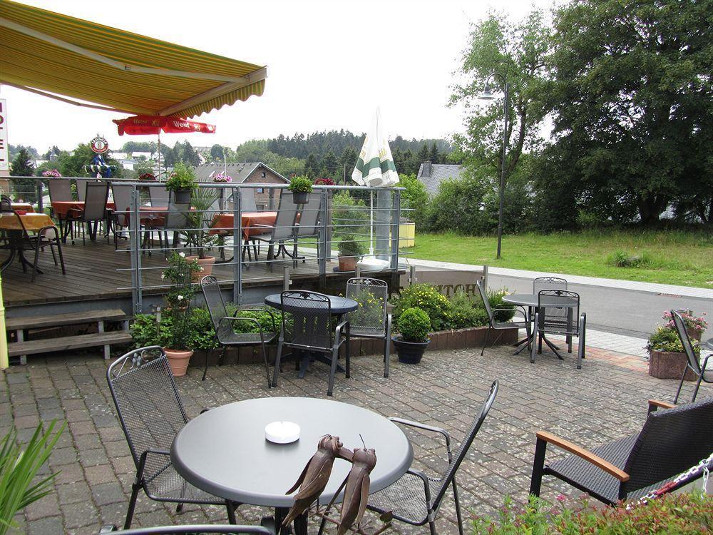 Hotel Zur Burg Nuerburg Zewnętrze zdjęcie