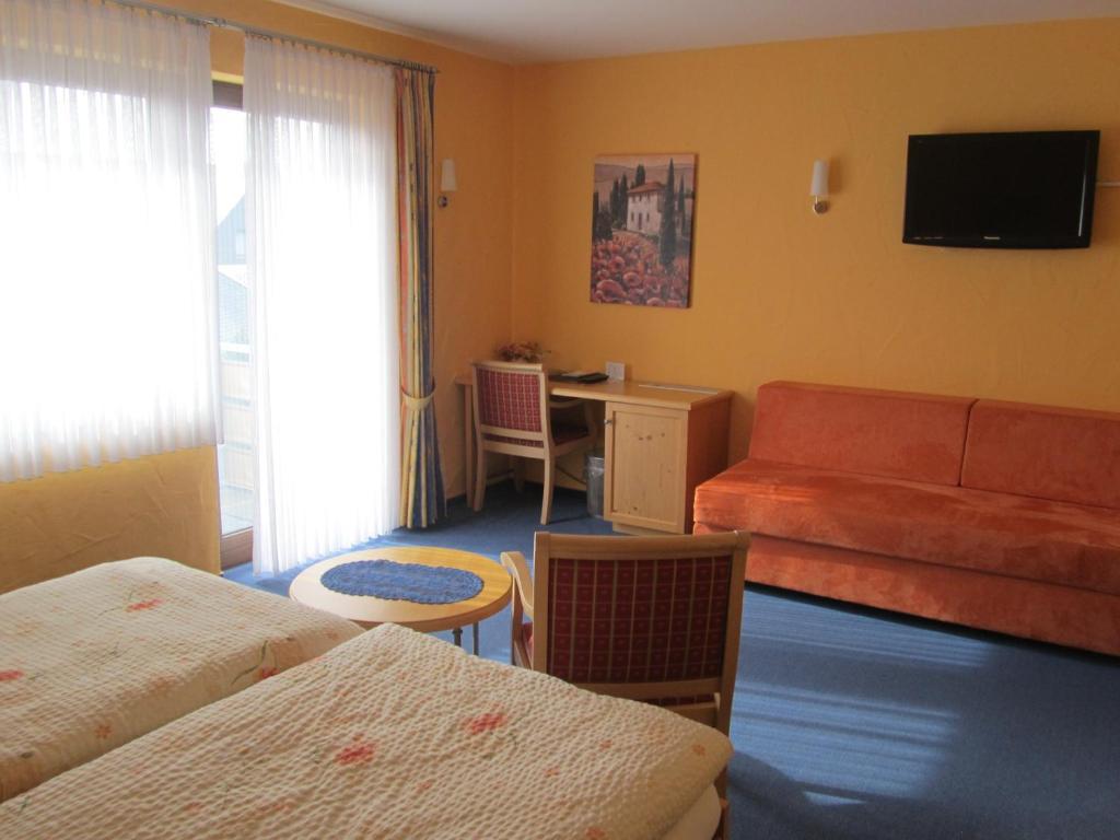 Hotel Zur Burg Nuerburg Pokój zdjęcie